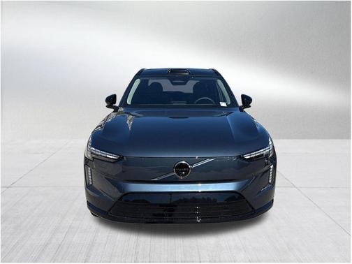 2025 Volvo EX90 Twin Motor Performance Plus 6-Seater