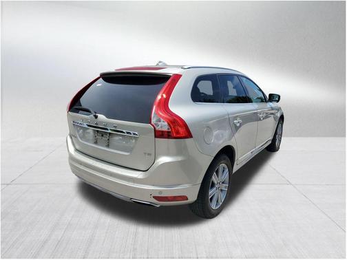 2017 Volvo XC60 T5 Inscription