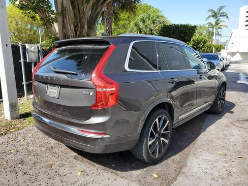 2023 Volvo XC90 B6 Plus 6-Seater