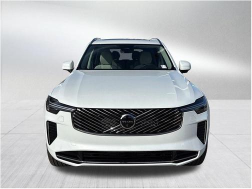 2026 Volvo XC90 B5 Ultra 6-Seater