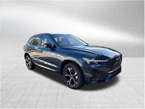Denim Blue Metallic 2026 Volvo XC60 B5 Core