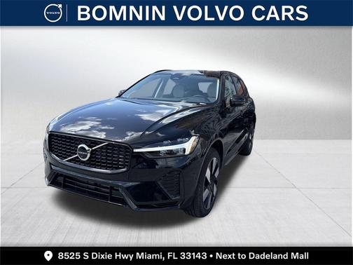 2025 Volvo XC60 Plug-In Hybrid T8 Plus