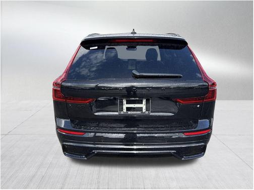 2026 Volvo XC60 Plug-In Hybrid T8 Ultra Black Edition