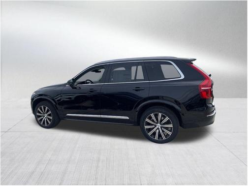 2025 Volvo XC90 B6 Plus 7-Seater