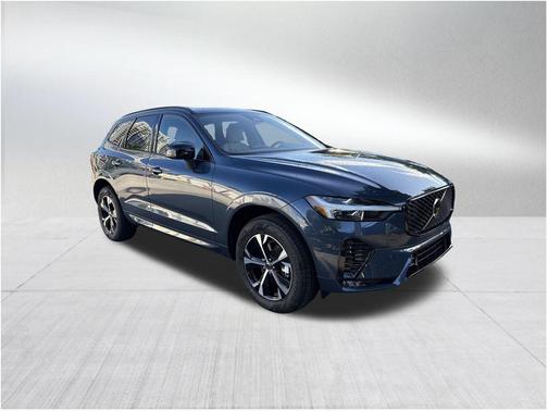 2026 Volvo XC60 B5 Core