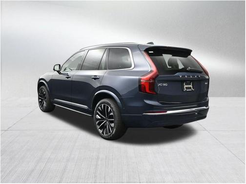 Denim Blue Metallic 2026 Volvo XC90 B6 Ultra 7-Seater