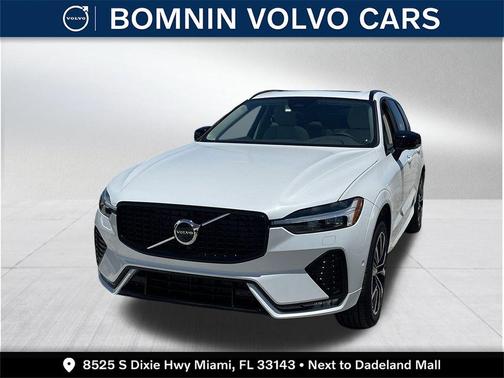 2025 Volvo XC60 B5 Plus