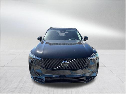 2026 Volvo XC90 B6 Ultra Dark Theme 7-Seater