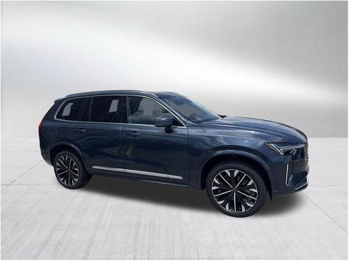 2026 Volvo XC90 B5 Core