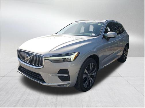 2022 Volvo XC60 B6 Inscription