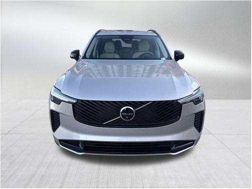 2026 Volvo XC90 B6 Ultra Dark Theme 7-Seater