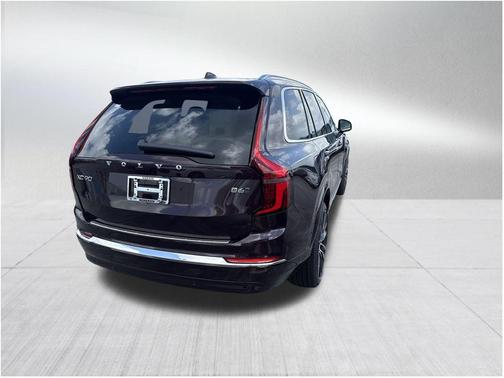 2025 Volvo XC90 B6 Ultra