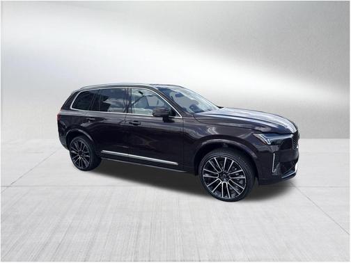 2025 Volvo XC90 B6 Ultra