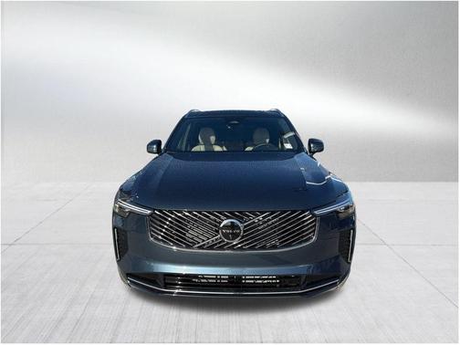 2026 Volvo XC90 B6 Ultra 7-Seater