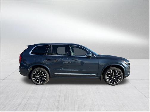 2026 Volvo XC90 B6 Ultra 7-Seater