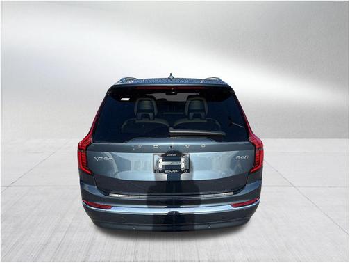 2026 Volvo XC90 B6 Ultra 7-Seater