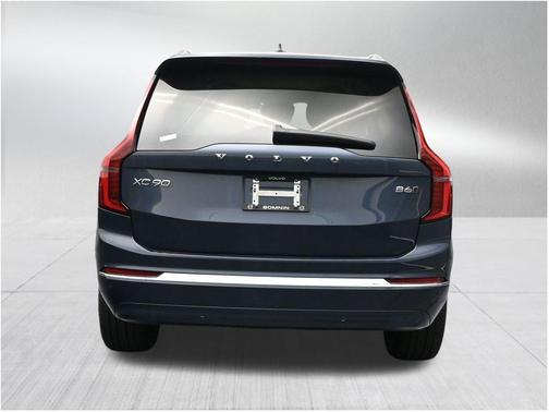 Denim Blue Metallic 2026 Volvo XC90 B6 Ultra 7-Seater
