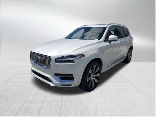 2024 Volvo XC90 Recharge Plug-In Hybrid T8 Ultimate Bright Theme 7-Seater