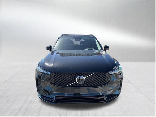 2026 Volvo XC90 B6 Ultra Dark Theme 7-Seater