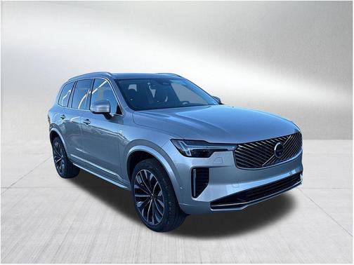 2026 Volvo XC90 B5 Plus 6-Seater