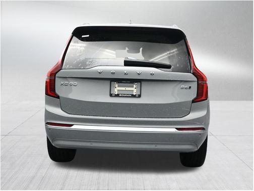 Gray Metallic 2026 Volvo XC90 B6 Ultra 7-Seater
