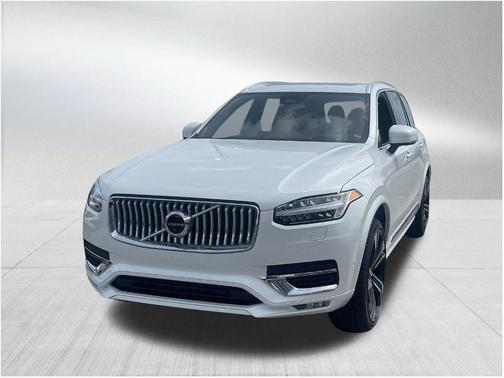 2025 Volvo XC90 B6 Ultra