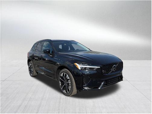 2026 Volvo XC60 B5 Plus