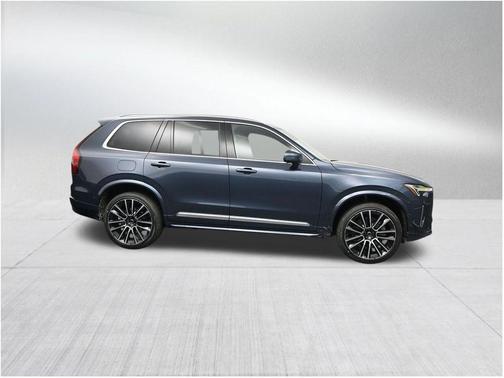 Denim Blue Metallic 2026 Volvo XC90 B6 Plus 7-Seater