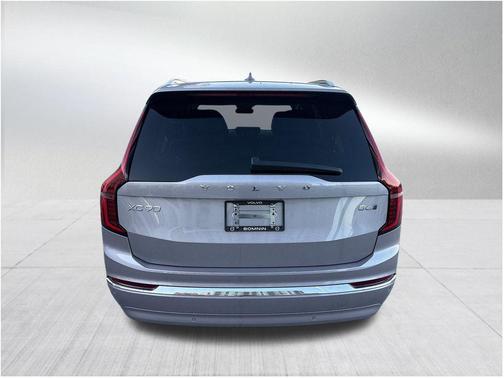 2026 Volvo XC90 B6 Core