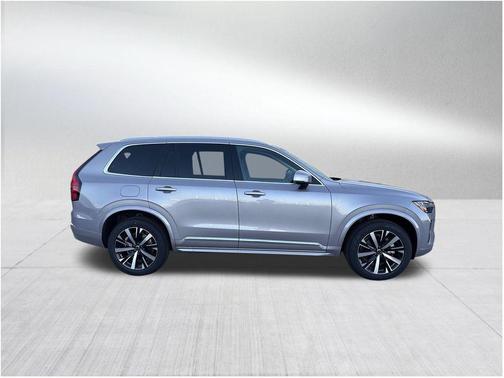 2026 Volvo XC90 B6 Core