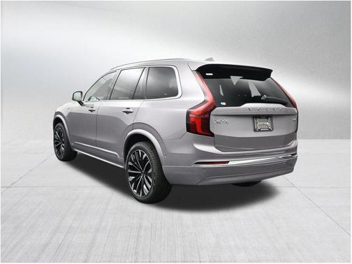 Aurora Blue 2026 Volvo XC90 Plug-In Hybrid T8 Ultra 7-Seater