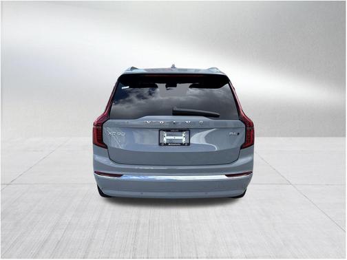 2026 Volvo XC90 B6 Ultra Dark Theme 7-Seater