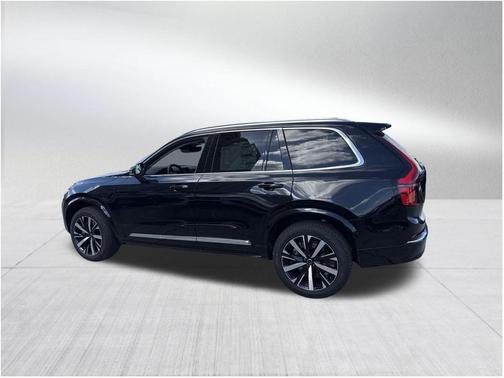 2025 Volvo XC90 Plug-In Hybrid T8 Core 7-Seater