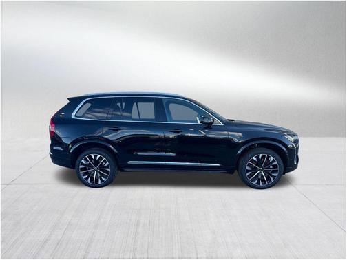 2026 Volvo XC90 Plug-In Hybrid T8 Plus 6-Seater