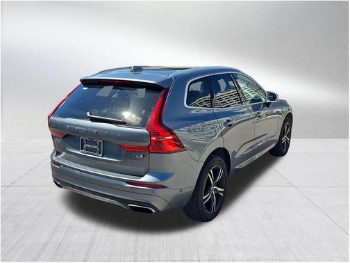 2018 Volvo XC60 T6 R-Design