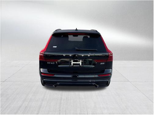 Onyx Black Metallic 2026 Volvo XC60 B5 Plus