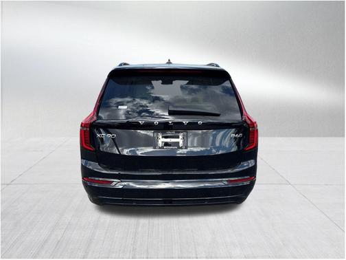 2026 Volvo XC90 B6 Ultra Dark Theme 7-Seater