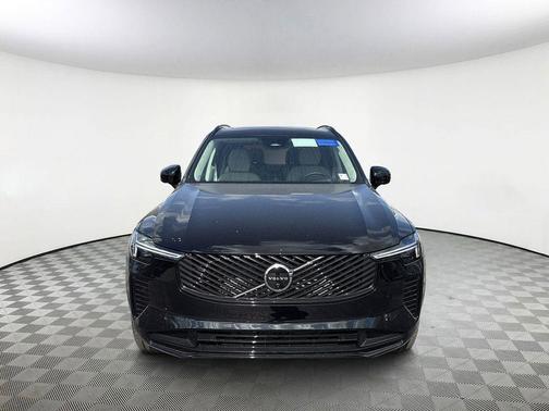 2026 Volvo XC90 B6 Ultra Dark Theme 7-Seater