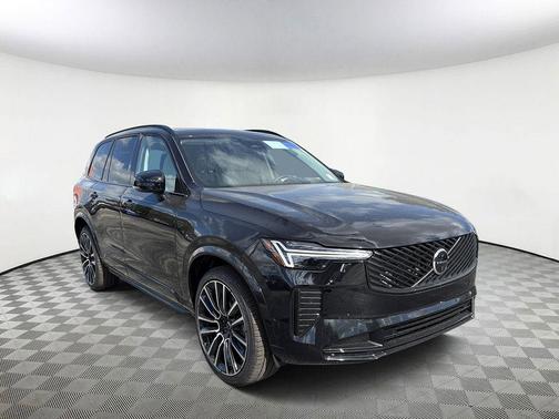 2026 Volvo XC90 B6 Ultra Dark Theme 7-Seater