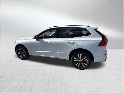 2025 Volvo XC60 B5 Core