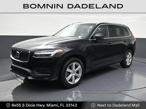 2021 Volvo XC90 T5 Momentum 7 Passenger