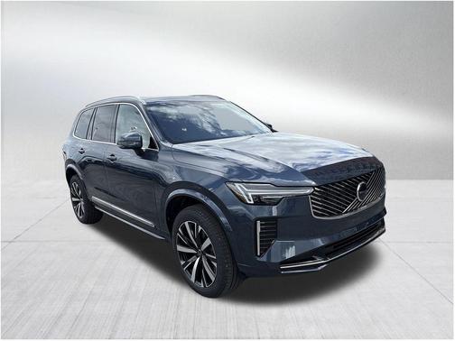 2026 Volvo XC90 B5 Core