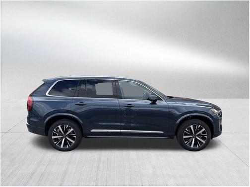 2026 Volvo XC90 B5 Core