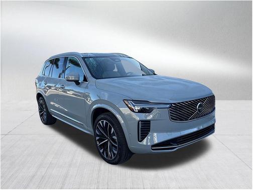 2026 Volvo XC90 B6 Plus 7-Seater