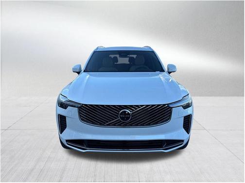 2026 Volvo XC90 Plug-In Hybrid T8 Plus 7-Seater