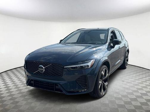 2026 Volvo XC60 B5 Ultra