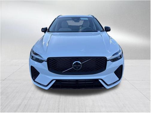 2026 Volvo XC60 Plug-In Hybrid T8 Ultra