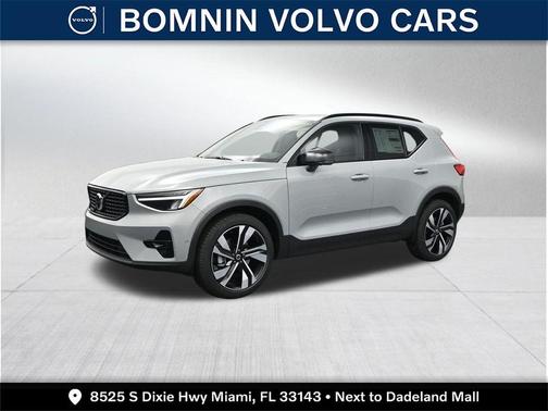 Gray Metallic 2026 Volvo XC40 B5 Plus
