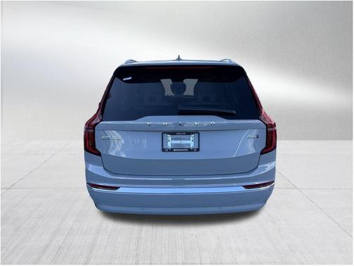 2026 Volvo XC90 B6 Ultra 7-Seater