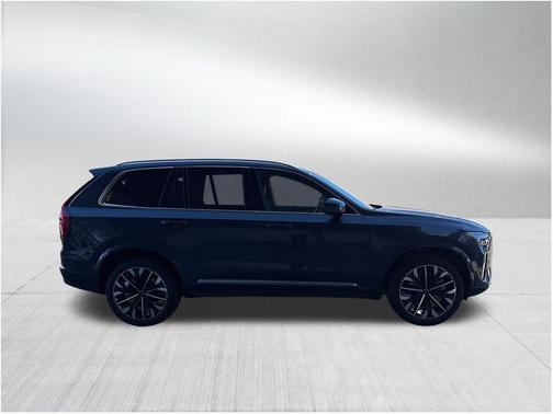 Denim Blue Metallic 2026 Volvo XC90 Plug-In Hybrid T8 Plus 7-Seater